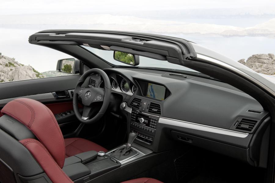  Mercedes-Benz E-Class Cabriolet 2010 года  (фото 86 из 143)